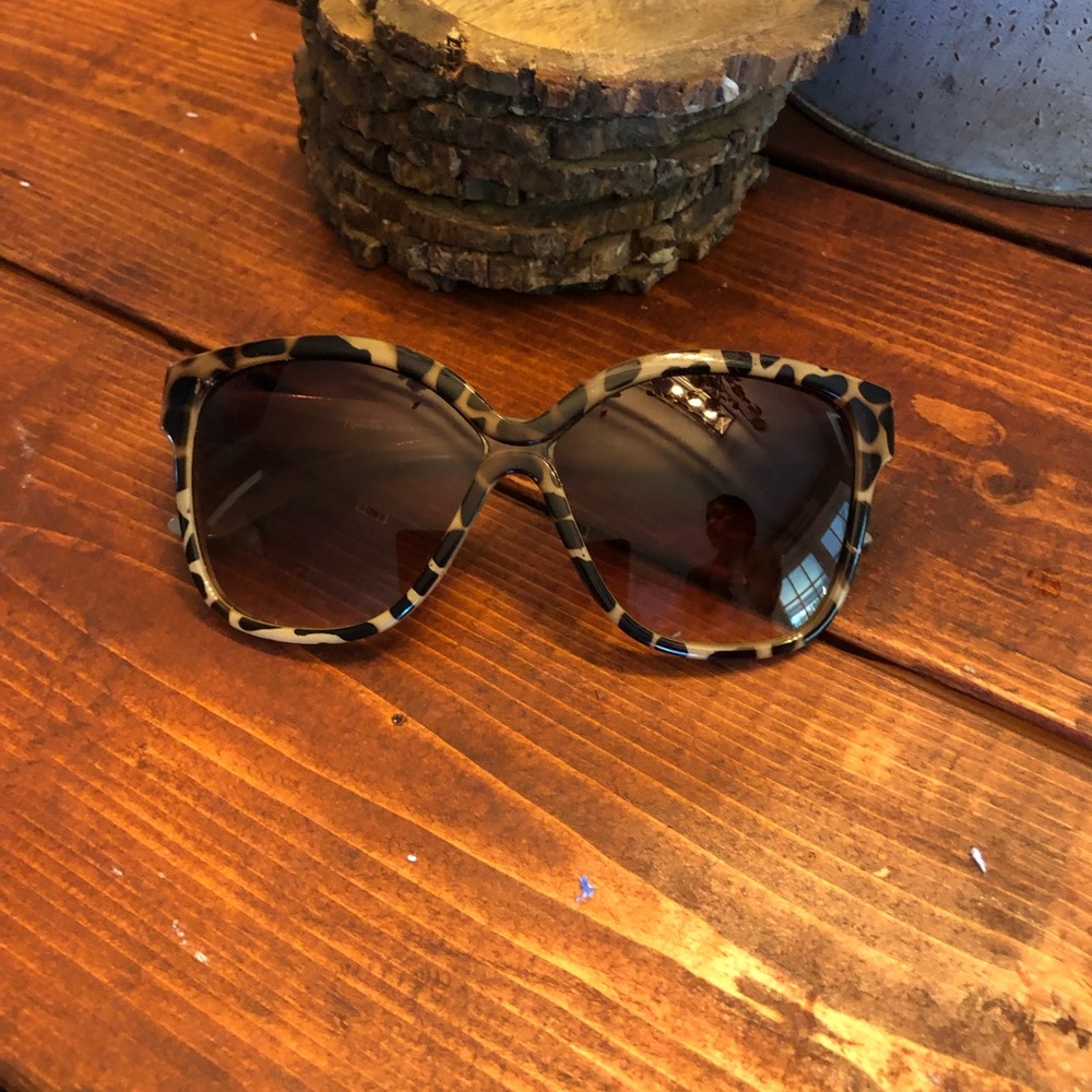 Nanette Lepore sunglasses